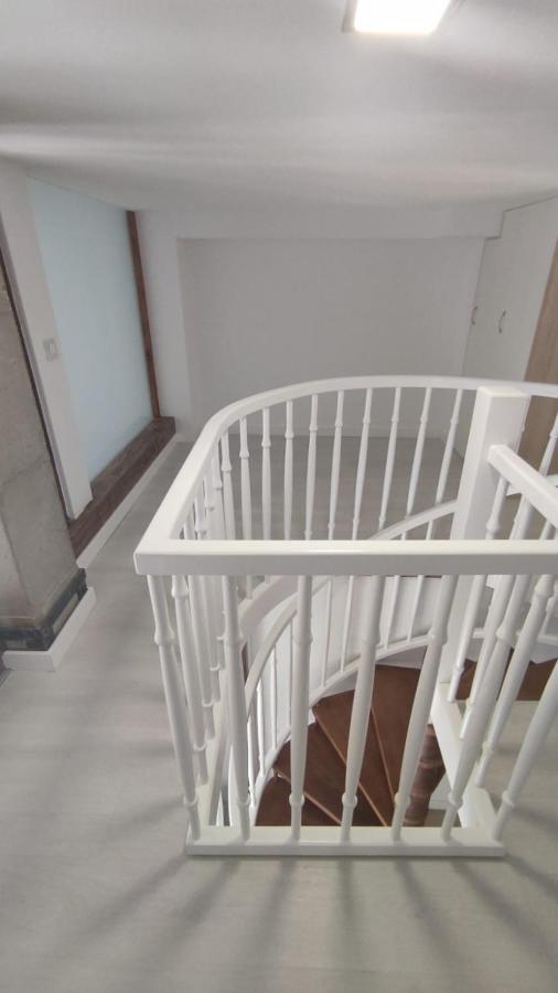 Vivienda Turistica Los Robles Tudela Exterior photo